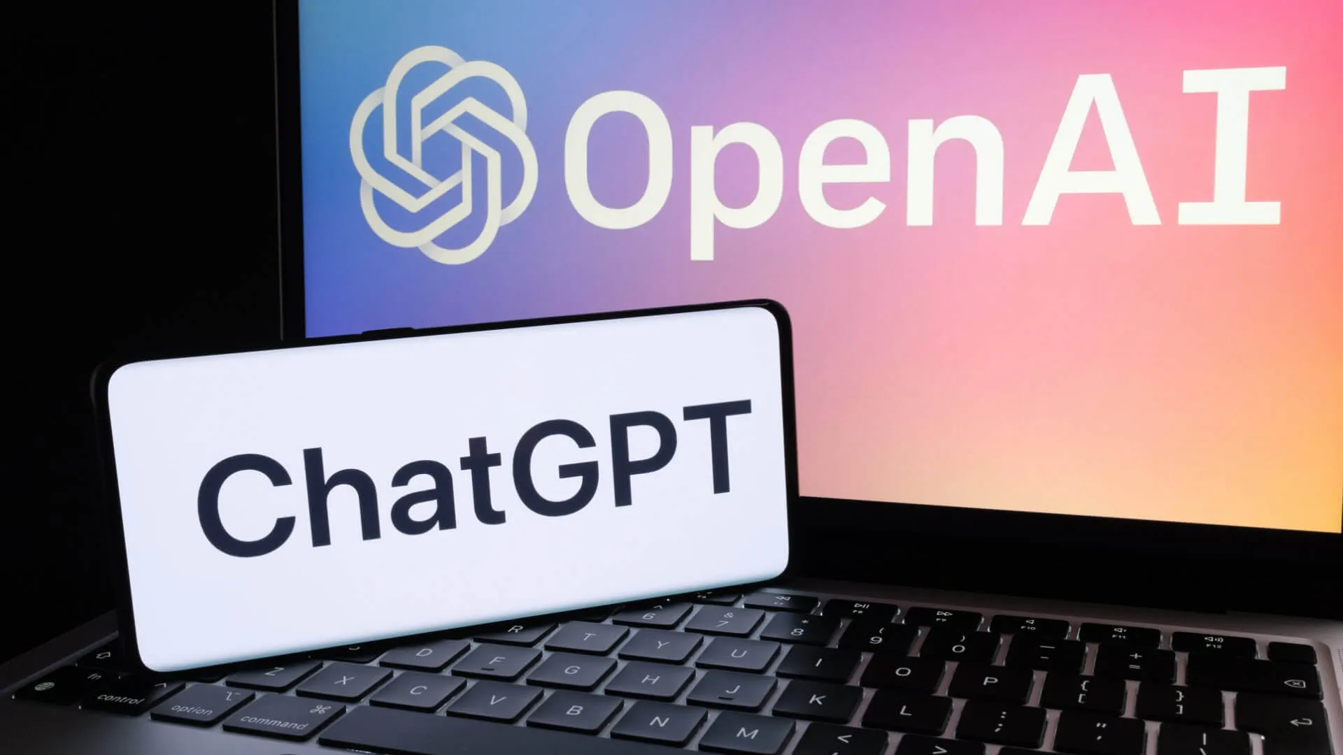 Caída global de ChatGPT: Una crisis que expone nuestra dependencia de la inteligencia artificial, innovación tecnológica, ITD Consulting, ciberseguridad, falla, caída, OpenAI, ChatGPT