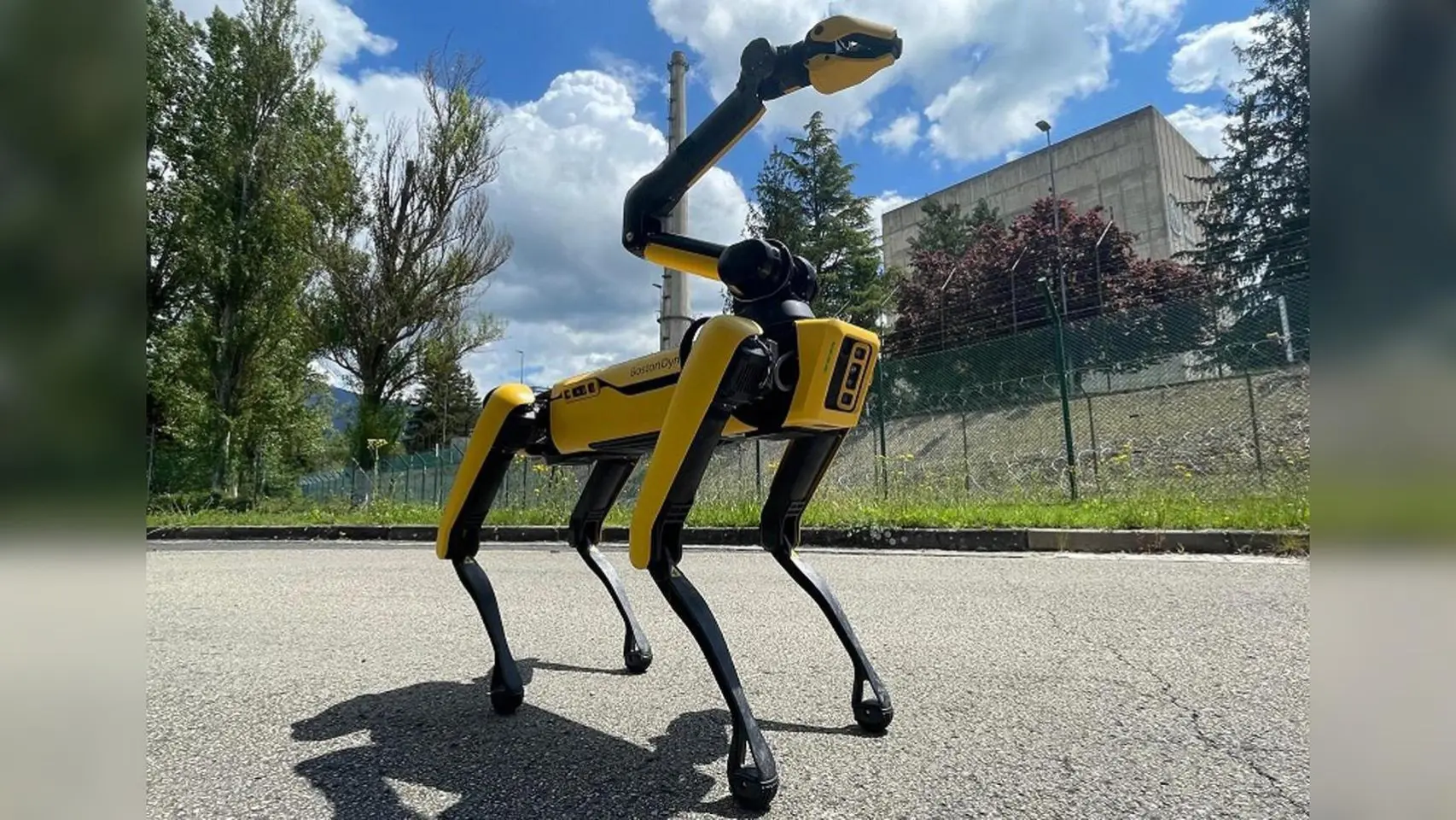 La vanguardia robótica en el desmantelamiento nuclear: ¿Cómo los “perros robot” transforman Sellafield?, innovación tecnológica, redes, ciberseguridad, ciberamenaza, crimen digital, IA, ITD Consulting, perro robot