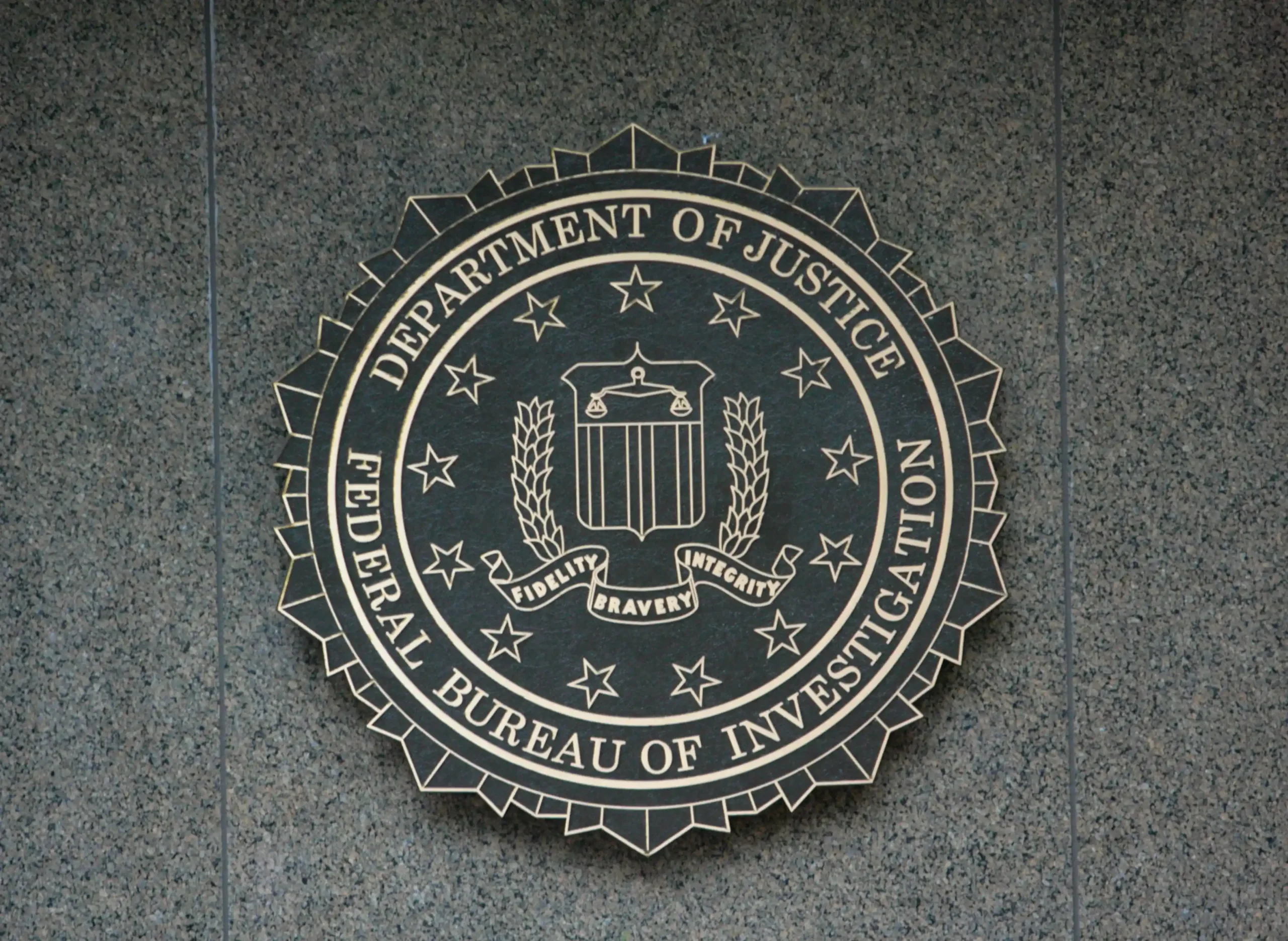 ITD Consulting analiza el caso FBI y sus riesgos para la ciberseguridad empresarial